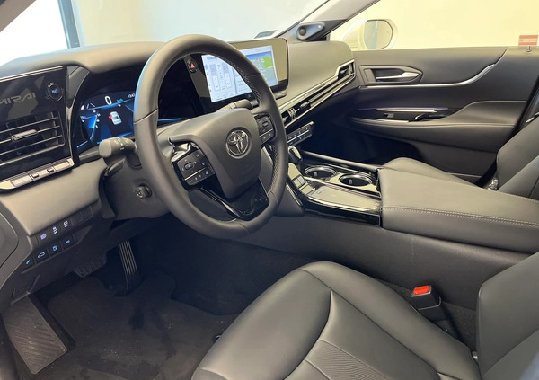 Toyota Mirai cena 224900 przebieg: 200, rok produkcji 2020 z Radzyń Chełmiński małe 46